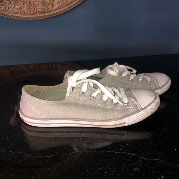Grey Low Top Converse - Picture 4 of 4